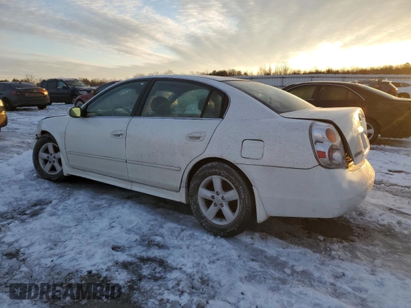 2003 Nissan Altima S with VIN 1N4AL11D93C135070, listed as a Copart auction lot 41577625 with 184,727 mi miles and Salvage Title. Bid and sale history available at carsss.com. Image 2.