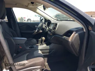 2017 Jeep Cherokee Sport с VIN 1C4PJLAB4HW661391, выставлен на аукционе IAAI как лот 42552803 с пробегом 45 341 миль миль и . История ставок и продаж доступна на DreamBid. Изображение 5.