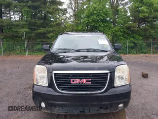 2007 GMC Yukon XL SLT z VIN 1GKFK16327J211852, wystawiony jako IAAI lot #42318099 z przebiegiem 225 000 mil mil oraz . Historia ofert i sprzedaży dostępna na DreamBid. Obrazek 6.