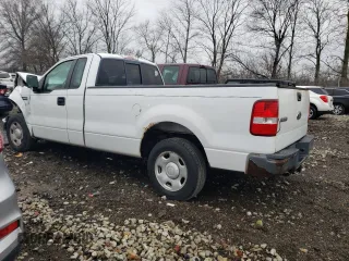 2005 Ford F-150 XL with VIN 1FTPF12515NA54123, listed as a Copart auction lot 84627684 with 176,480 mi miles and Salvage Title. Bid and sale history available at carsss.com. Image 2.