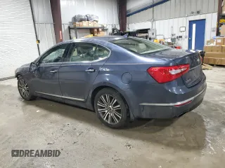 2014 Kia Cadenza Premium with VIN KNALN4D77E5134637, listed as a Copart auction lot 83907434 with 141,104 mi miles and Salvage Title. Bid and sale history available at carsss.com. Image 2.