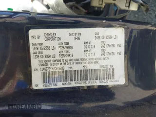 1997 Jeep Grand Cherokee Limited с VIN 1J4GZ78YXVC549289, выставлен на аукционе IAAI как лот 42474073 с пробегом 265 188 миль миль и . История ставок и продаж доступна на DreamBid. Изображение 9.