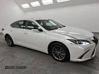 2021 Lexus ES with VIN 58ACA1C12MU009354, listed as a Copart auction lot 44401795 with 127,396 mi miles and Clean Title. Bid and sale history available at carsss.com. Image 4.