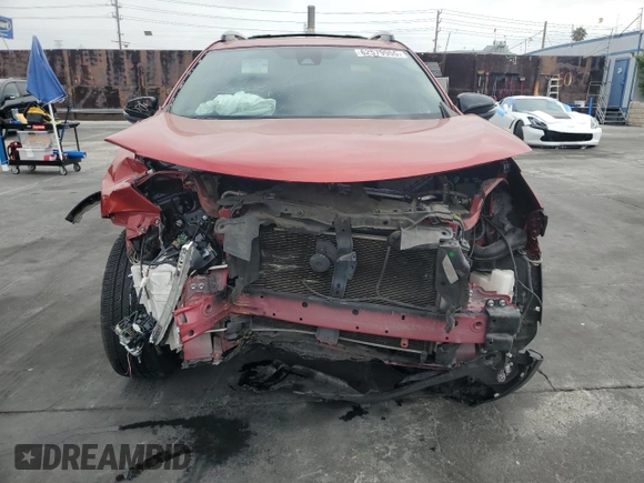 2017 Toyota RAV4 SE z VIN JTMNFREV7HJ130442, wystawiony jako Copart lot #62579955 z przebiegiem 117 519 mil mil oraz Szkoda całkowita • Salvage title. Historia ofert i sprzedaży dostępna na DreamBid. Obrazek 5.