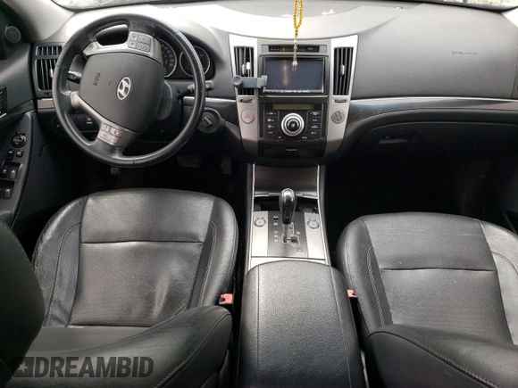 2012 Hyundai Veracruz Limited with VIN KM8NUDCCXCU197825, listed as a Copart auction lot 52747625 with Not provided miles and Clean title. Bid and sale history available at DreamBid. Image 8.