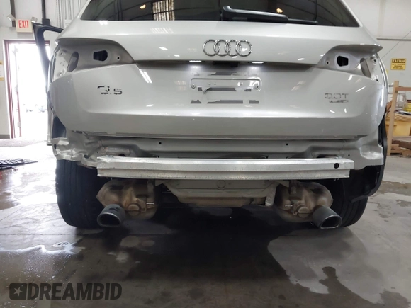 2015 Audi Q5 Premium Plus with VIN WA1DGAFP0FA096717, listed as a IAAI auction lot 42448127 with 50,501 mi miles and . Bid and sale history available at DreamBid. Image 18.