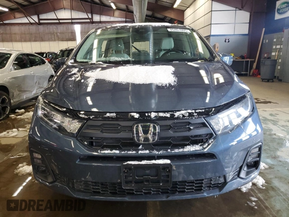 2025 Honda Odyssey EX-L with VIN 5FNRL6H6XSB017869, listed as a Copart auction lot 45461005 with 4,884 mi miles and Salvage Title. Bid and sale history available at carsss.com. Image 5.