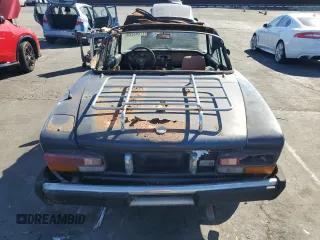 1979 FIAT 124 Spider z VIN 124C520160260, wystawiony jako Copart lot #77263224 z przebiegiem 68 917 mil mil oraz Czysty tytuł • Clean title. Historia ofert i sprzedaży dostępna na DreamBid. Obrazek 6.