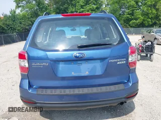 2015 Subaru Forester 2.5i с VIN JF2SJABC9FH581433, выставлен на аукционе IAAI как лот 42471713 с пробегом 144 376 миль миль и . История ставок и продаж доступна на DreamBid. Изображение 16.