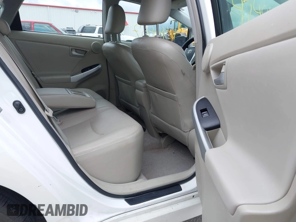 2010 Toyota Prius II z VIN JTDKN3DUXA0215802, wystawiony jako IAAI lot #42494467 z przebiegiem 232 803 mil mil oraz . Historia ofert i sprzedaży dostępna na DreamBid. Obrazek 8.