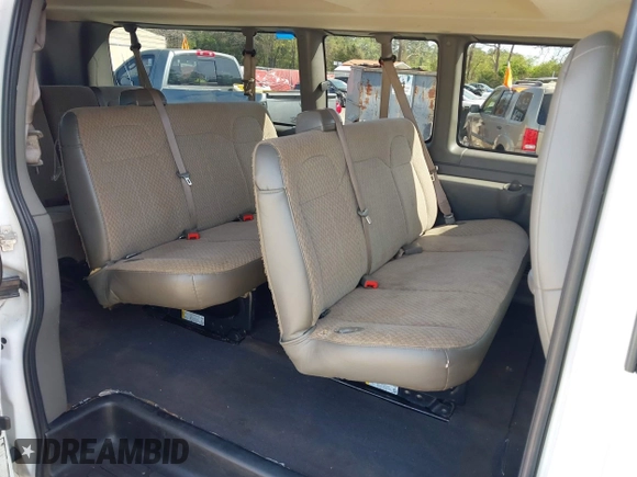 2019 Chevrolet Express Passenger LT with VIN 1GAZGPFG4K1286442, listed as a IAAI auction lot 41908138 with 241,894 mi miles and . Bid and sale history available at DreamBid. Image 8.