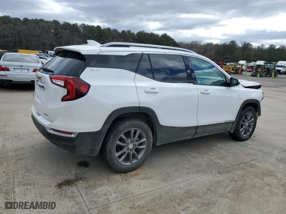 2024 GMC Terrain SLT with VIN 3GKALVEG6RL153145, listed as a Copart auction lot 47928545 with 35,015 mi miles and Salvage Title. Bid and sale history available at carsss.com. Image 3.
