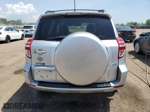 2011 Toyota RAV4 Limited с VIN 2T3DF4DV9BW113022, выставлен на аукционе Copart как лот 62069295 с пробегом 194 601 миль миль и Чистый • Clean title. История ставок и продаж доступна на DreamBid. Изображение 6.