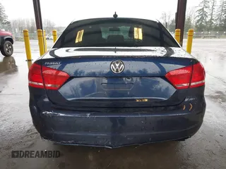 2014 Volkswagen Passat S с VIN 1VWAP7A32EC017712, выставлен на аукционе IAAI как лот 41846586 с пробегом 70 387 миль миль и . История ставок и продаж доступна на DreamBid. Изображение 17.