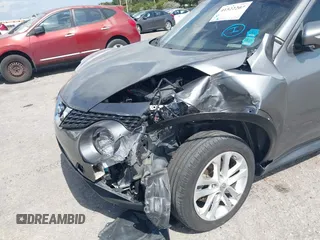 2015 Nissan Juke SV with VIN JN8AF5MV8FT553710, listed as a IAAI auction lot 41522207 with 114,824 mi miles. Bid and sale history available at carsss.com. Image 6.