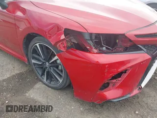 2019 Toyota Camry XSE with VIN 4T1B61HK7KU259014, listed as a IAAI auction lot 41771388 with 76,589 mi miles. Bid and sale history available at carsss.com. Image 6.