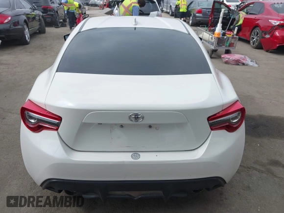 2019 Toyota 86 with VIN JF1ZNAA18K8700624, listed as a IAAI auction lot 42344754 with 109,380 mi miles and . Bid and sale history available at DreamBid. Image 17.