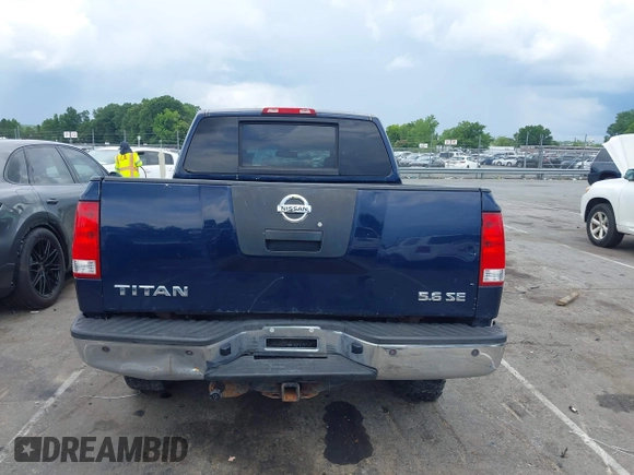 2007 Nissan Titan SE z VIN 1N6BA07B77N214250, wystawiony jako IAAI lot #42514141 z przebiegiem 184 576 mil mil oraz . Historia ofert i sprzedaży dostępna na DreamBid. Obrazek 16.