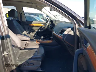 2021 Audi Q5 Premium Plus z VIN WA1BAAFY6M2013249, wystawiony jako IAAI lot #38681569 z przebiegiem 68 694 mil mil oraz . Historia ofert i sprzedaży dostępna na DreamBid. Obrazek 5.