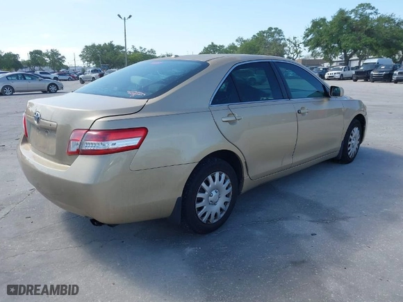 2011 Toyota Camry LE with VIN 4T1BF3EK2BU181614, listed as a IAAI auction lot 41916049 with 132,694 mi miles. Bid and sale history available at carsss.com. Image 4.