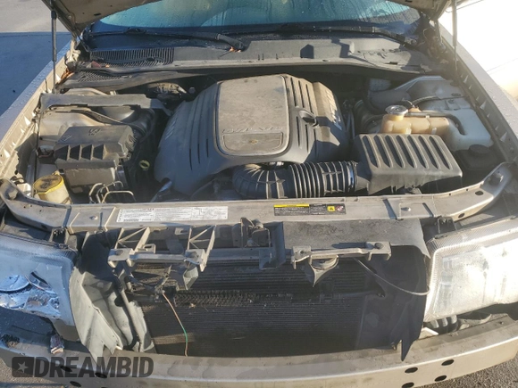 2006 Chrysler 300 C z VIN 2C3LA63H26H408619, wystawiony jako Copart lot #43429815 z przebiegiem 228 355 mil mil oraz Szkoda całkowita • Salvage title. Historia ofert i sprzedaży dostępna na DreamBid. Obrazek 12.