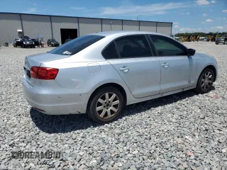 2014 Volkswagen Jetta S with VIN 3VW2K7AJ8EM221348, listed as a Copart auction lot 61557045 with 169,867 mi miles and Clean title. Bid and sale history available at DreamBid. Image 3.