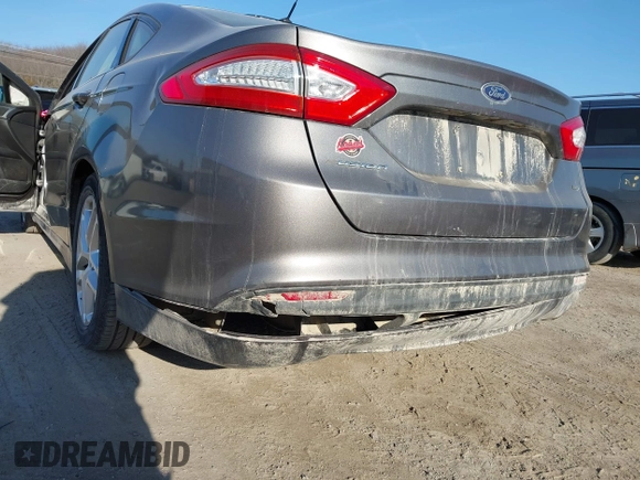 2013 Ford Fusion SE with VIN 3FA6P0H74DR329349, listed as a IAAI auction lot 41788971 with 249,603 mi miles. Bid and sale history available at carsss.com. Image 6.