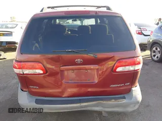 2002 Toyota Sienna CE with VIN 4T3ZF19C12U438162, listed as a IAAI auction lot 41725040 with 241,080 mi miles. Bid and sale history available at carsss.com. Image 17.