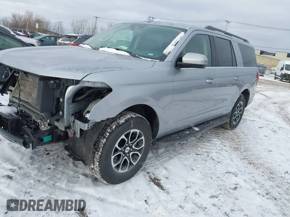2024 Ford Expedition Max XLT with VIN 1FMJK1J82REA48491, listed as a IAAI auction lot 41272798 with 28,000 mi miles and . Bid and sale history available at DreamBid. Image 2.