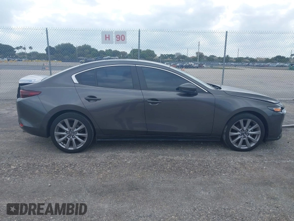 2021 Mazda 3 Select with VIN 3MZBPABL5MM252201, listed as a IAAI auction lot 42029577 with Not Provided miles and . Bid and sale history available at DreamBid. Image 13.