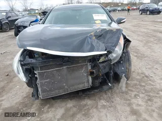 2013 Hyundai Sonata SE with VIN 5NPEC4AC6DH726709, listed as a IAAI auction lot 41967181 with 129,109 mi miles. Bid and sale history available at carsss.com. Image 12.