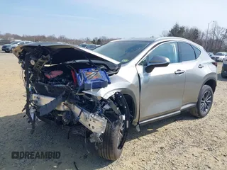 2025 Lexus NX with VIN 2T2GGCEZ0SC073778, listed as a IAAI auction lot 41722618 with 2,929 mi miles. Bid and sale history available at carsss.com. Image 2.