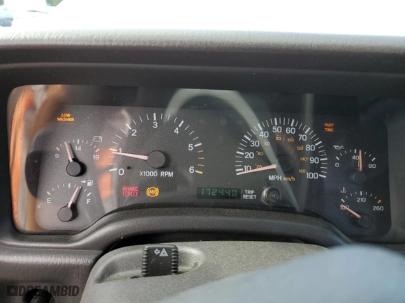 2001 Jeep Cherokee Sport with VIN 1J4FF48S21L608893, listed as a Copart auction lot 61865484 with 172,440 mi miles and Non Repairable. Bid and sale history available at carsss.com. Image 9.