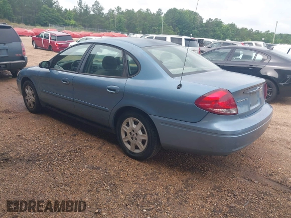2006 Ford Taurus SE with VIN 1FAHP53226A245951, listed as a IAAI auction lot 42389703 with Not provided miles and . Bid and sale history available at DreamBid. Image 3.