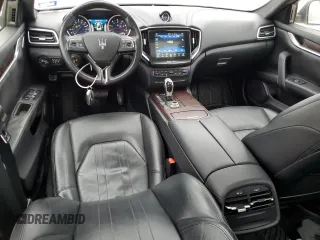 2017 Maserati Ghibli с VIN ZAM57XSA2H1197903, выставлен на аукционе Copart как лот 44904645 с пробегом 57 431 миль миль и Чистый • Clean title. История ставок и продаж доступна на DreamBid. Изображение 8.