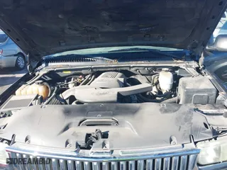 2004 Chevrolet Tahoe LT with VIN 1GNEC13Z44R289535, listed as a IAAI auction lot 41681721 with 298,366 mi miles. Bid and sale history available at carsss.com. Image 10.