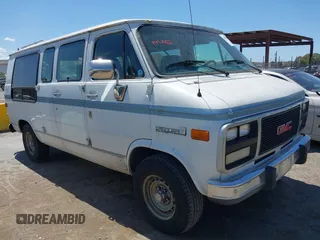 1993 GMC Vandura z VIN 1GDEG25K8PF505973, wystawiony jako IAAI lot #42094929 z przebiegiem 207 036 mil mil oraz . Historia ofert i sprzedaży dostępna na DreamBid. Obrazek 1.