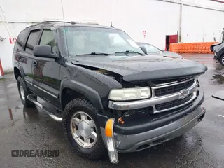 2004 Chevrolet Tahoe LS z VIN 1GNEK13Z94R158104, wystawiony jako IAAI lot #41860205 z przebiegiem 182 321 mil mil oraz . Historia ofert i sprzedaży dostępna na DreamBid. Obrazek 1.