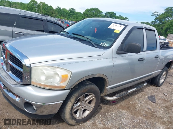 2006 Dodge 1500 SLT with VIN 1D7HA18NX6S581581, listed as a IAAI auction lot 42111781 with 215,559 mi miles and . Bid and sale history available at carsss.com. Image 2.