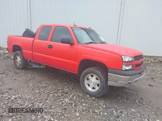 2005 Chevrolet Silverado 1500 Z71 with VIN 1GCEK19Z45Z311005, listed as a IAAI auction lot 42490268 with 242,409 mi miles and . Bid and sale history available at DreamBid. Image 1.