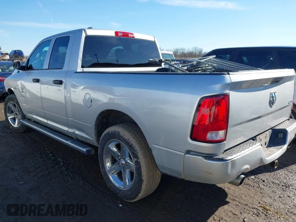 2016 Ram 1500 Express z VIN 1C6RR7FTXGS188572, wystawiony jako IAAI lot #41699775 z przebiegiem 156 990 mil mil oraz . Historia ofert i sprzedaży dostępna na DreamBid. Obrazek 3.