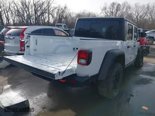 2023 Jeep Gladiator Mojave with VIN 1C6JJTEG6PL575342, listed as a IAAI auction lot 41785481 with 25,093 mi miles. Bid and sale history available at carsss.com. Image 4.