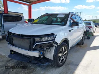 2022 Kia Sorento S with VIN 5XYRL4LC5NG150859, listed as a IAAI auction lot 41648364 with 57,911 mi miles. Bid and sale history available at carsss.com. Image 2.