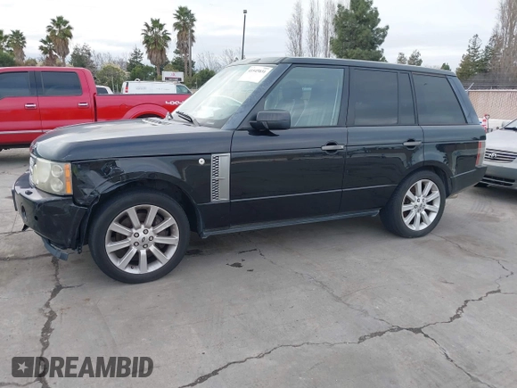 2008 Land Rover Range Rover SC z VIN SALMF13438A264820, wystawiony jako IAAI lot #41545831 z przebiegiem 117 151 mil mil oraz . Historia ofert i sprzedaży dostępna na DreamBid. Obrazek 2.