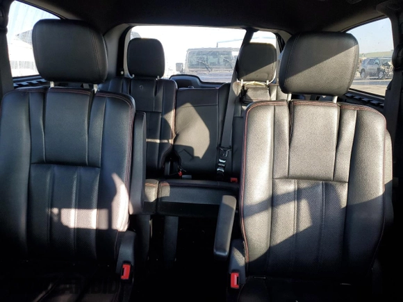 2016 Dodge Grand Caravan R/T with VIN 2C4RDGEG7GR225378, listed as a Copart auction lot 87916505 with 189,207 mi miles and Salvage Title. Bid and sale history available at DreamBid. Image 10.