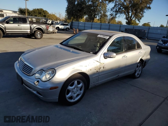 2003 Mercedes-Benz C 230/260/280/320 with VIN WDBRF64J33F309005, listed as a Copart auction lot 73726644 with Not Provided miles and Salvage Title. Bid and sale history available at DreamBid. Image 1.