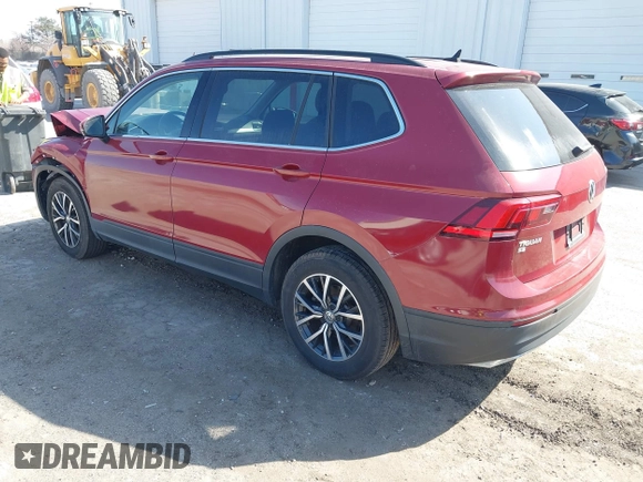 2019 Volkswagen Tiguan SE with VIN 3VV3B7AX3KM130075, listed as a IAAI auction lot 41807584 with 57,308 mi miles and . Bid and sale history available at DreamBid. Image 3.
