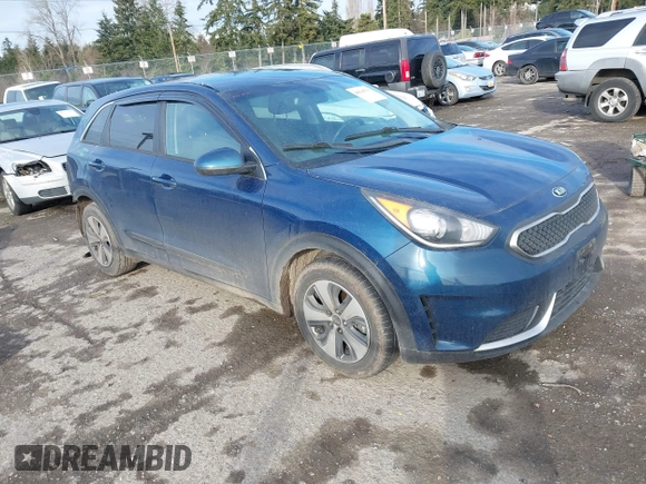 2017 Kia Niro LX with VIN KNDCB3LC0H5104761, listed as a IAAI auction lot 41516734 with 110,486 mi miles. Bid and sale history available at carsss.com. Image 1.