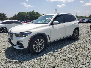 2019 BMW X5 xDrive40i with VIN 5UXCR6C5XKLL61071, listed as a Copart auction lot 60158945 with 67,631 mi miles and Salvage title. Bid and sale history available at DreamBid. Image 1.