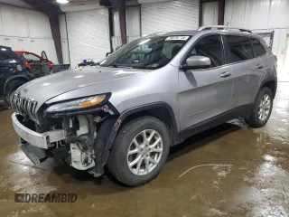 2018 Jeep Cherokee Latitude Plus with VIN 1C4PJMLBXJD562725, listed as a Copart auction lot 59078715 with 118,461 mi miles and Salvage title. Bid and sale history available at DreamBid. Image 1.